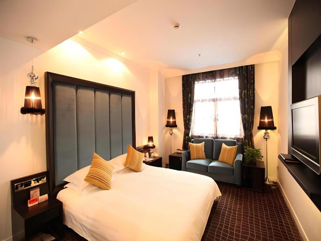 Elegance Bund Hotel Shanghai Bagian luar foto