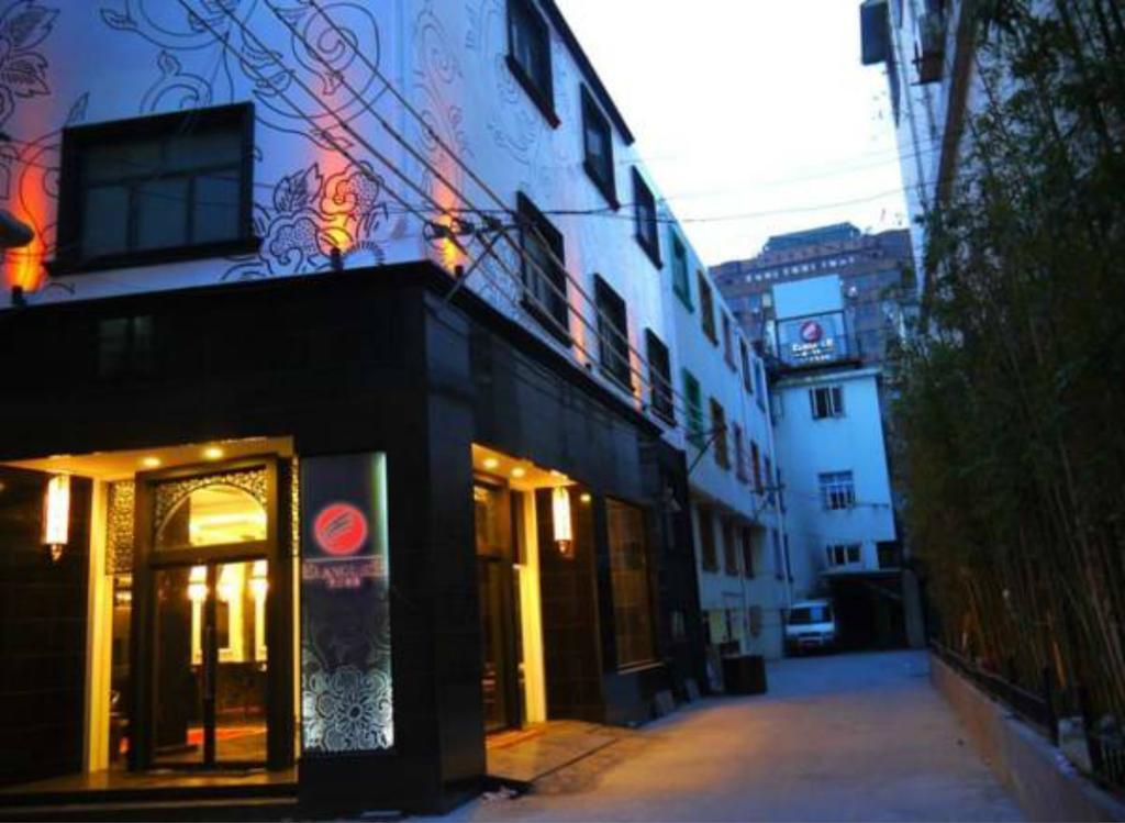 Elegance Bund Hotel Shanghai Bagian luar foto